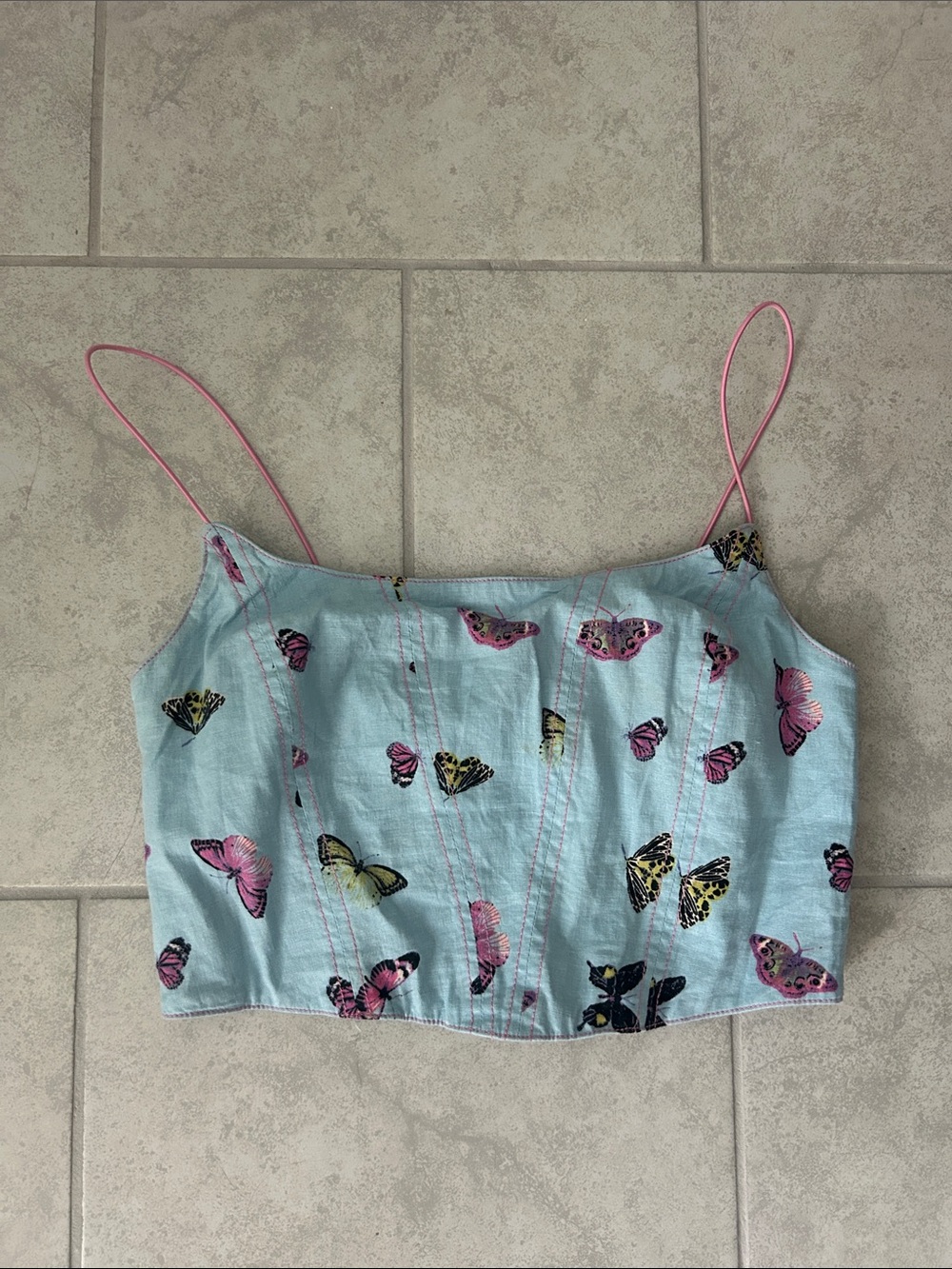Butterfly top urban outfitters Sz S